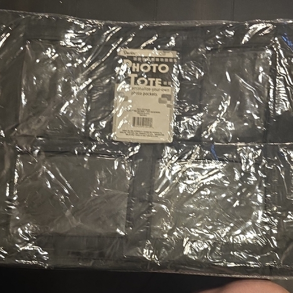 Darice Handbags - Darice Black Photo Display Tote with Clear Pocket Panels